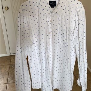 American Eagle casual button down